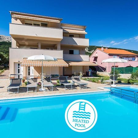 Apartments Viktorija バスカ エクステリア 写真